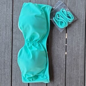 Victoria's Secret, The Babe Bandeau bikini top